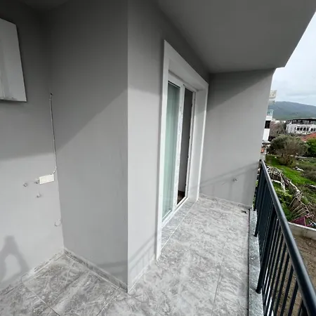 Star Daire Apartment